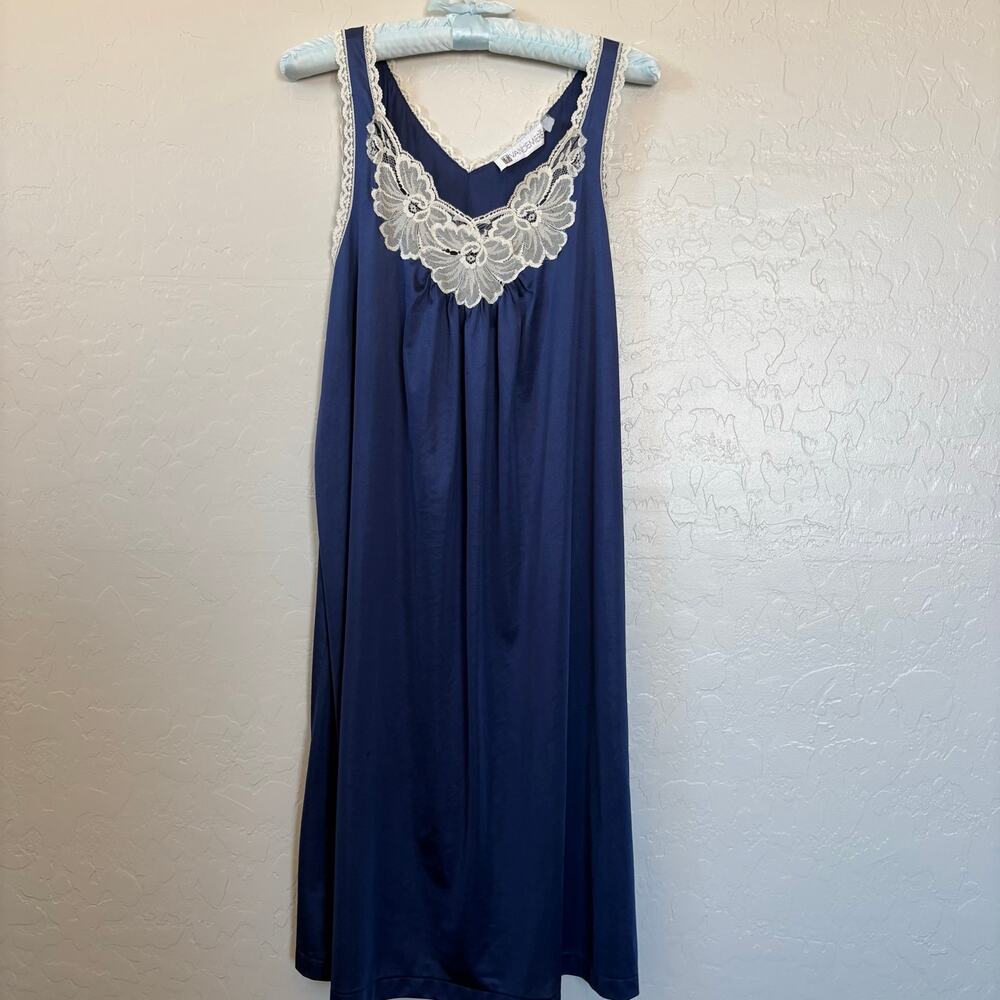 Vintage Vandemere Blue Nightgown Lace Trim Sleeveless Full Sweep Nylon Gown L XL